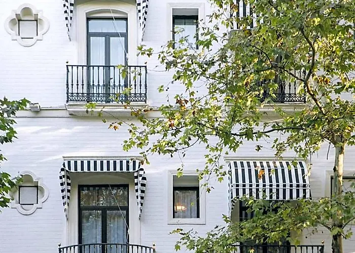 Petit Palace Puerta De Triana Séville